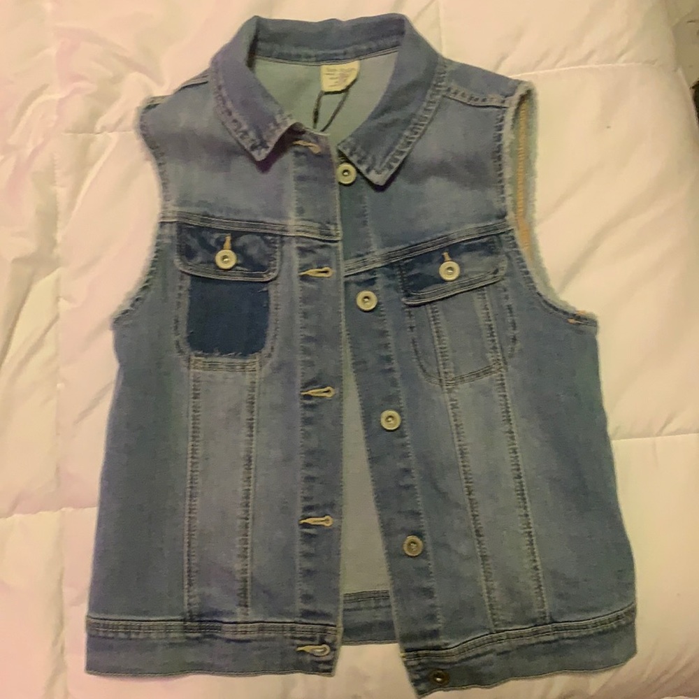 Zara Button-Up Jean Jacket Vest (Never Worn)